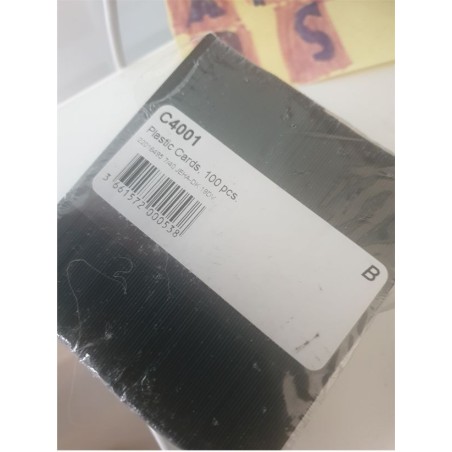 "Exclusive Evolis 100 Cards C4001 Black Matt - Durable and Sleek - Order Now!"